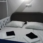 10 Fontana House Mykonos * Odessza